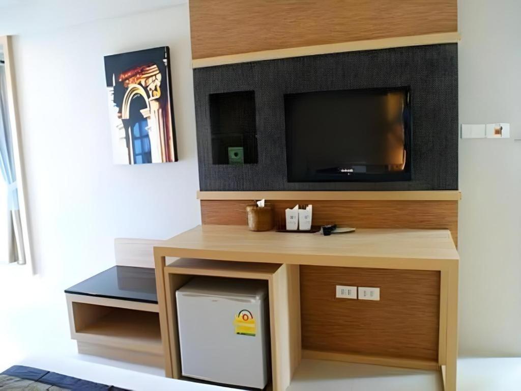 Chinotel Phuket Zewnętrze zdjęcie