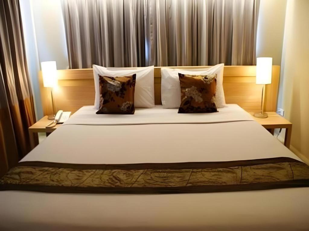 Chinotel Phuket Zewnętrze zdjęcie