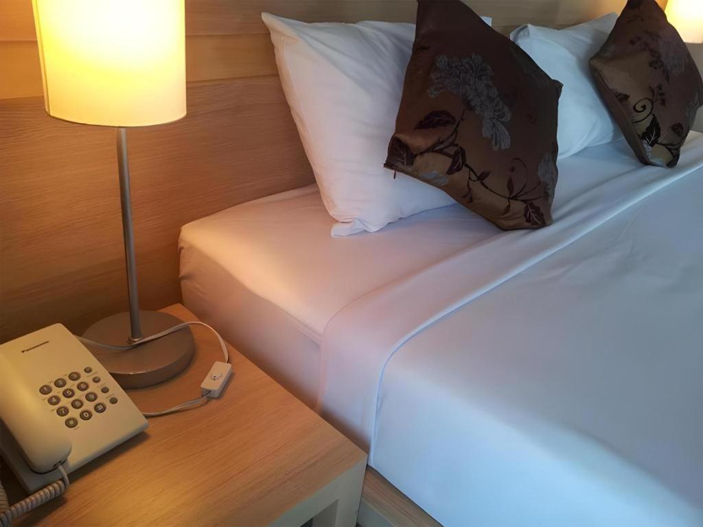 Chinotel Phuket Zewnętrze zdjęcie