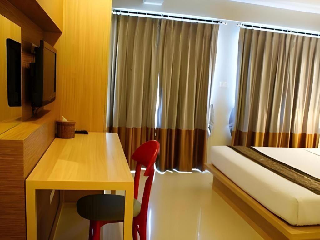 Chinotel Phuket Zewnętrze zdjęcie