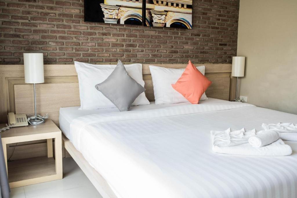 Chinotel Phuket Zewnętrze zdjęcie